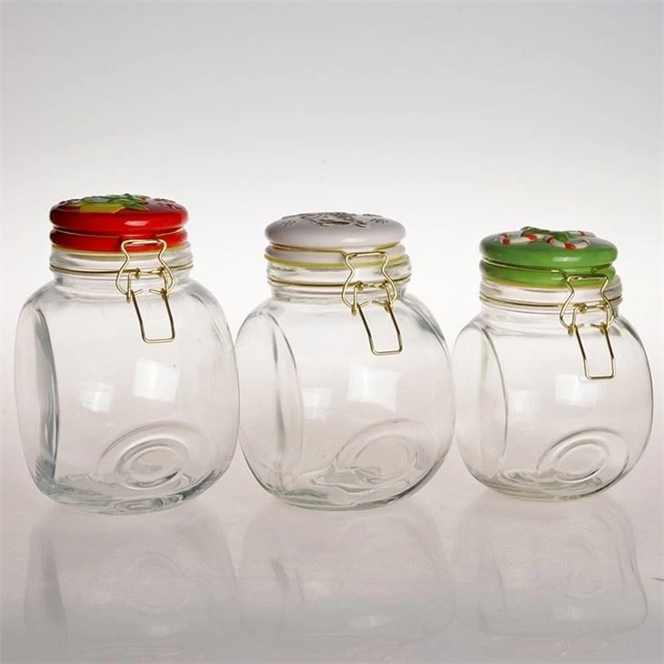 Storage Container With Ceramic Lid